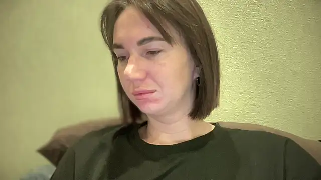 Snapshot of EvilDemon94 chatting on November 3, 2025, 5:34 am EvilDemon94 online show from November 3, 2025, 5:34 am