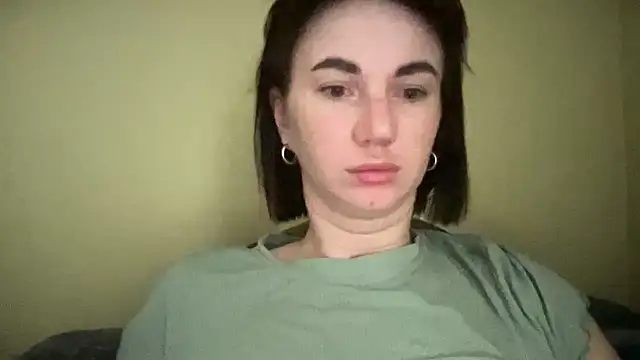 Snapshot of EvilDemon94 chatting on April 21, 2026, 5:25 am EvilDemon94 online show from April 21, 2026, 5:25 am