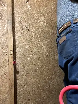 yomanfriend online show from December 17, 2024, 10:54 pm