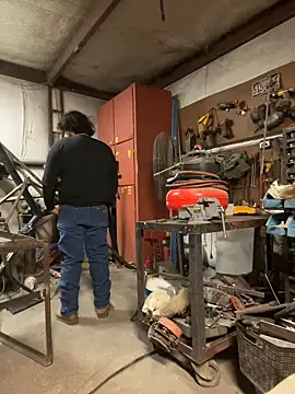 yomanfriend online show from December 29, 2024, 4:38 am