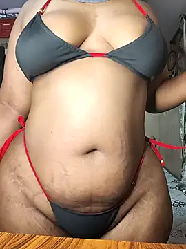 Snapshot of susmithasushi81 chatting on October 15, 2025, 4:37 pm susmithasushi81 online show from October 15, 2025, 4:37 pm