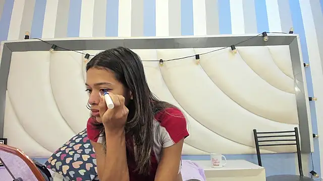 BritneyCollins online show from March 19, 2026, 1:55 pm