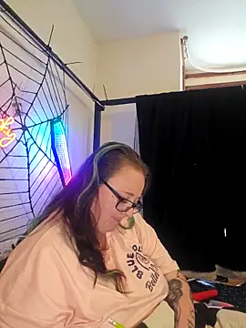 Snapshot of Bunny_Cummings chatting on September 27, 2025, 4:24 pm Bunny Cummings online show from September 27, 2025, 4:24 pm