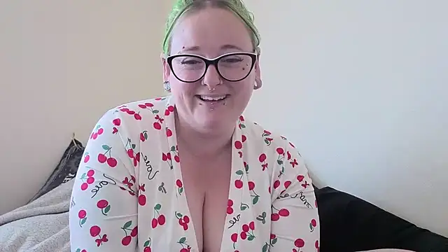 Snapshot of Bunny_Cummings chatting on July 25, 2026, 9:28 am Bunny Cummings online show from July 25, 2026, 9:28 am