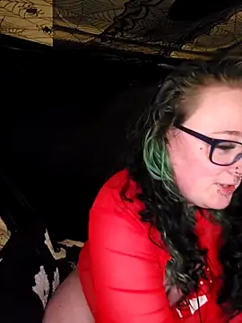 Snapshot of Bunny_Cummings chatting on December 17, 2025, 10:59 pm Bunny Cummings online show from December 17, 2025, 10:59 pm