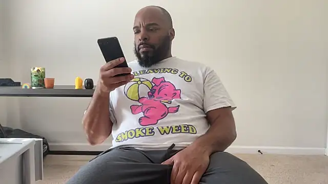 Snapshot of Bbcfun44 chatting on October 27, 2025, 3:57 pm Bbcfun44 online show from October 27, 2025, 3:57 pm