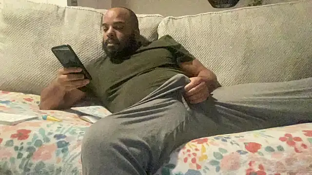 Snapshot of Bbcfun44 chatting on February 16, 2025, 8:43 am Bbcfun44 online show from February 16, 2025, 8:43 am