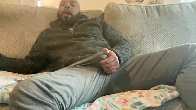 Snapshot of Bbcfun44 chatting on February 19, 2025, 10:31 pm Bbcfun44 online show from February 19, 2025, 10:31 pm