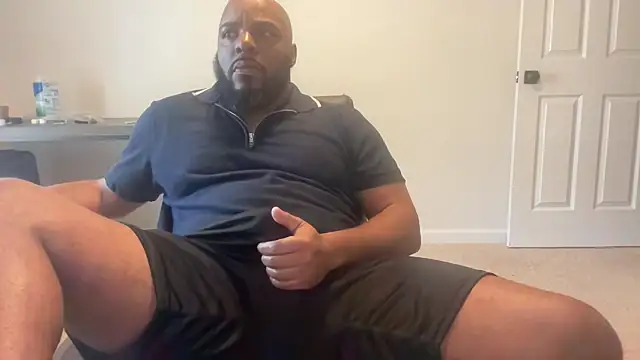 Snapshot of Bbcfun44 chatting on November 14, 2025, 9:29 pm Bbcfun44 online show from November 14, 2025, 9:29 pm