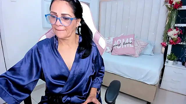 Snapshot of margot_smith_ chatting on September 29, 2025, 12:22 pm margot smith online show from September 29, 2025, 12:22 pm