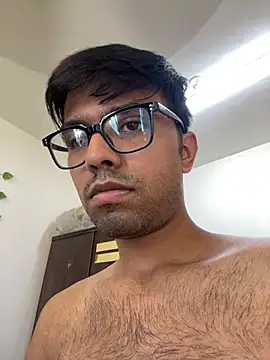 BoyzaraHatke online show from May 19, 2026, 8:32 am