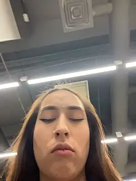 Holly Play online show from January 11, 2026, 12:12 pm