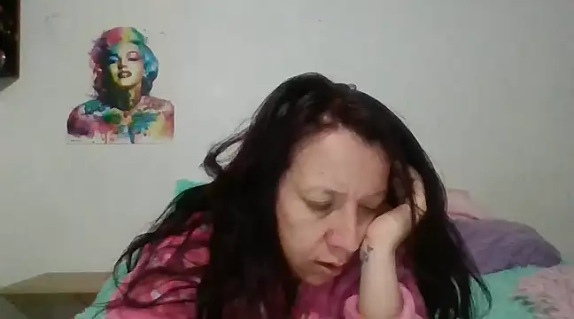 Snapshot of milfevha chatting on January 29, 2025, 11:46 pm milfevha online show from January 29, 2025, 11:46 pm