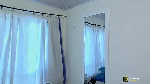 Snapshot of Chris_Maddox chatting on November 6, 2025, 6:34 pm Chris Maddox online show from November 6, 2025, 6:34 pm