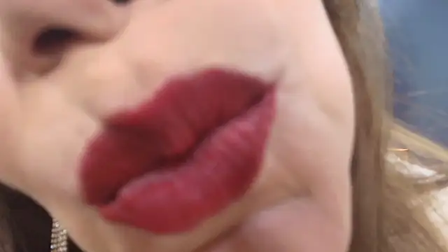 MelaniaKnauss online show from March 19, 2025, 8:32 pm