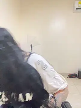 eva sexx69 online show from November 12, 2025, 12:20 pm