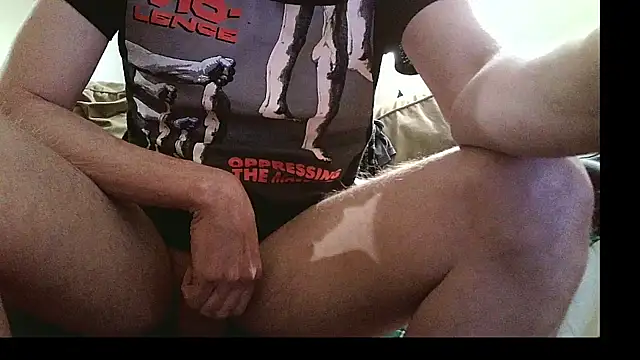 Snapshot of AronMellon76 chatting on February 27, 2026, 10:59 am AronMellon76 online show from February 27, 2026, 10:59 am