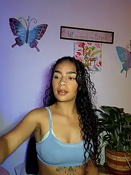 Snapshot of lali2gab chatting on June 25, 2026, 11:43 pm lali2gab online show from June 25, 2026, 11:43 pm