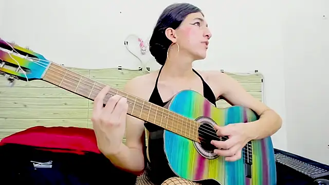 Evil Queen13 online show from December 13, 2025, 8:04 pm