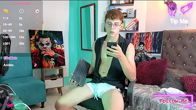 flowers18 online show from November 6, 2025, 7:29 pm