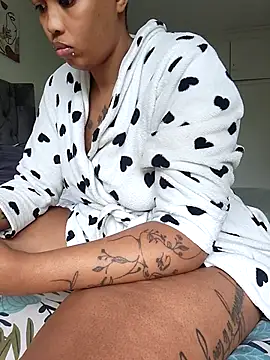 Drippincaty online show from March 4, 2026, 7:38 am