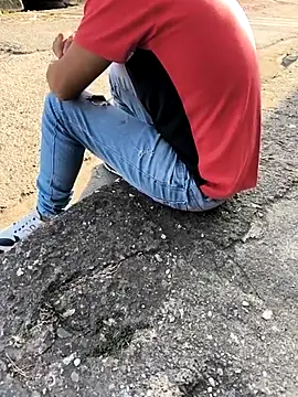 Snapshot of geroAguilar chatting on February 16, 2026, 12:26 pm geroAguilar online show from February 16, 2026, 12:26 pm