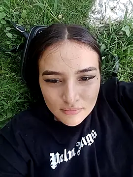 Snapshot of Celeste_camila18 chatting on March 1, 2026, 7:47 pm Celeste camila18 online show from March 1, 2026, 7:47 pm