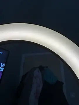 Snapshot of Blondiee3088 chatting on March 3, 2026, 10:11 am Blondiee3088 online show from March 3, 2026, 10:11 am