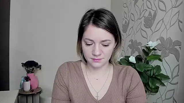 Snapshot of MariaSttone chatting on February 26, 2025, 2:05 pm MariaSttone online show from February 26, 2025, 2:05 pm