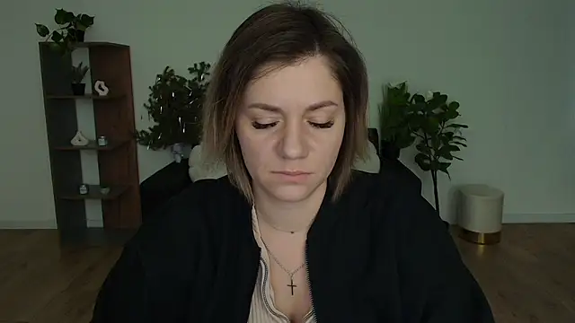 Snapshot of MariaSttone chatting on February 6, 2025, 2:04 pm MariaSttone online show from February 6, 2025, 2:04 pm