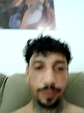 Snapshot of Guihenrick chatting on February 14, 2026, 2:45 am Guihenrick online show from February 14, 2026, 2:45 am