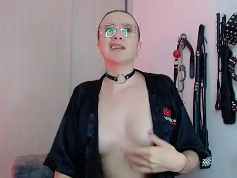 Snapshot of Alisson_Beckett chatting on November 21, 2025, 4:28 pm Alisson Beckett online show from November 21, 2025, 4:28 pm