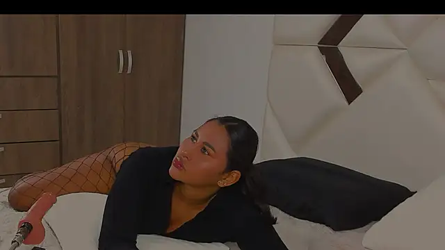 StormyButty18 online show from March 21, 2026, 11:08 pm