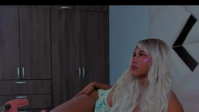 StormyButty18 online show from February 27, 2026, 11:59 pm