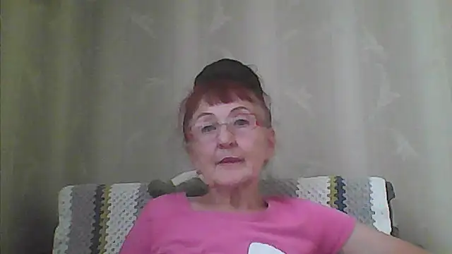 TanyaSweet634 online show from September 11, 2025, 6:24 am