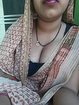 Snapshot of Chandni chatting on November 11, 2025, 7:14 am Chandni online show from November 11, 2025, 7:14 am