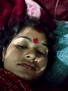 Snapshot of Chandni chatting on September 14, 2025, 11:05 pm Chandni online show from September 14, 2025, 11:05 pm