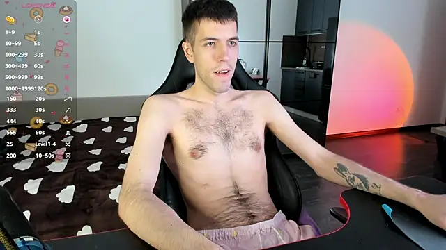 Snapshot of White_Dylan chatting on March 21, 2025, 4:49 am White Dylan online show from March 21, 2025, 4:49 am