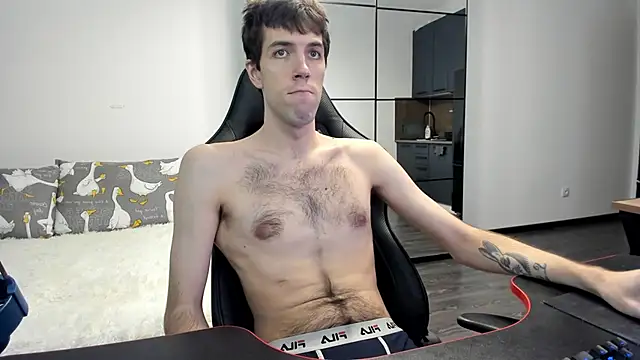 White Dylan online show from November 19, 2025, 6:24 am