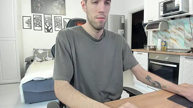 Snapshot of White_Dylan chatting on May 11, 2026, 4:04 pm White Dylan online show from May 11, 2026, 4:04 pm