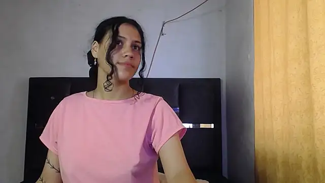 Snapshot of realshy-Stepsis chatting on April 10, 2026, 1:51 pm realshy-Stepsis online show from April 10, 2026, 1:51 pm