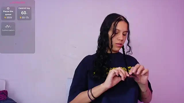 realshy-Stepsis online show from December 4, 2025, 12:15 pm