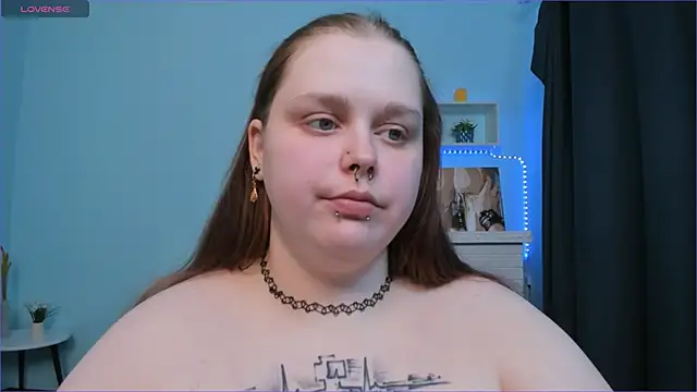 Snapshot of Crow_Diam0nd chatting on February 5, 2025, 2:08 am Crow Diam0nd online show from February 5, 2025, 2:08 am