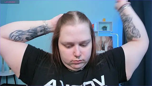 Snapshot of Crow_Diam0nd chatting on February 4, 2025, 7:55 pm Crow Diam0nd online show from February 4, 2025, 7:55 pm