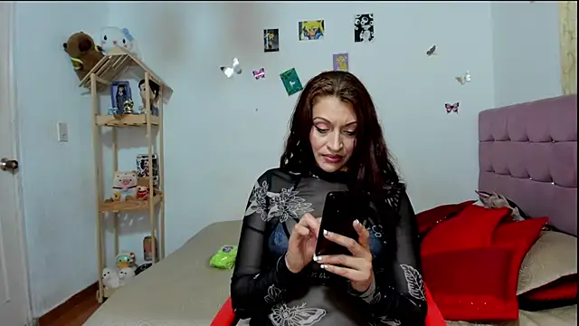 Snapshot of cherrybomb_44 chatting on January 22, 2025, 10:48 pm cherrybomb 44 online show from January 22, 2025, 10:48 pm