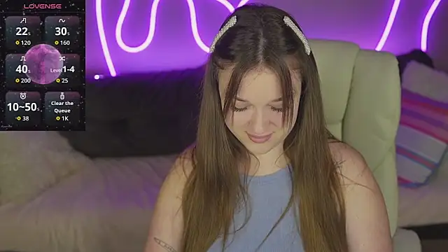 Snapshot of DonnaLustt chatting on November 25, 2025, 9:15 pm DonnaLustt online show from November 25, 2025, 9:15 pm