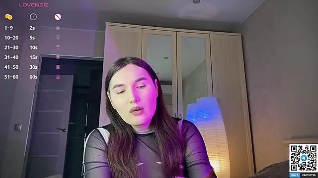 Maria Bowie online show from March 30, 2026, 7:21 am