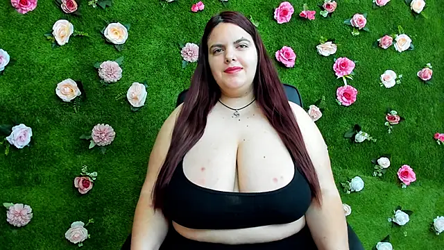 Snapshot of Huge_Titties_ chatting on March 1, 2025, 5:09 am Huge Titties online show from March 1, 2025, 5:09 am