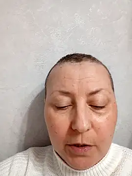 Lana Luna1 online show from October 1, 2025, 6:56 pm