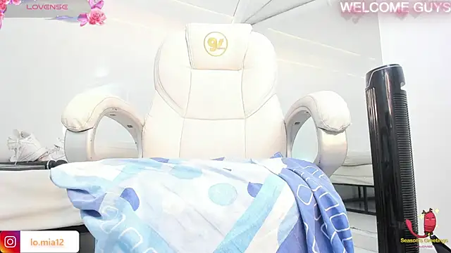 julietha taylor online show from March 11, 2025, 5:46 am